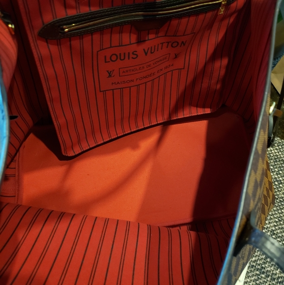 SOLD 💯 Louis Vuitton Neverfull GM - Picture 3 of 12